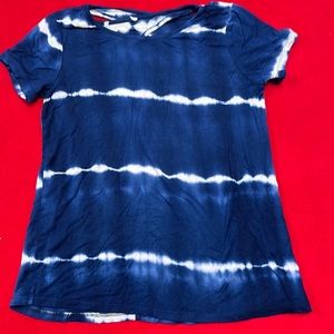 Blue short sleeve shirt